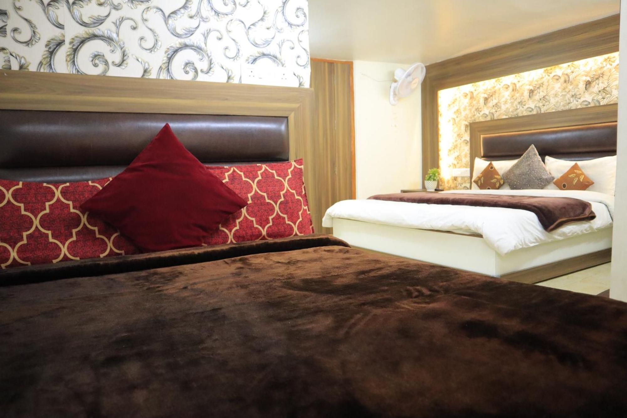 Seth Residency Near Golden Temple Hotel
