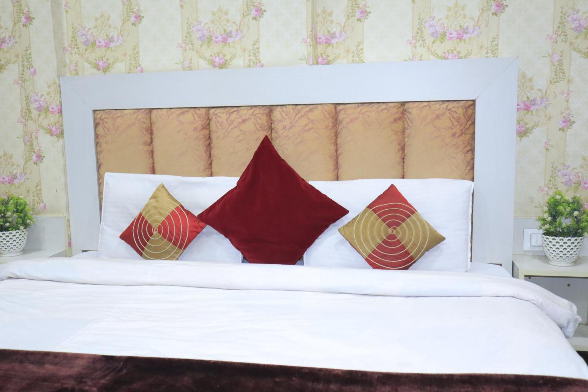 Hotel Seth Residency Near Golden Temple Amritsar