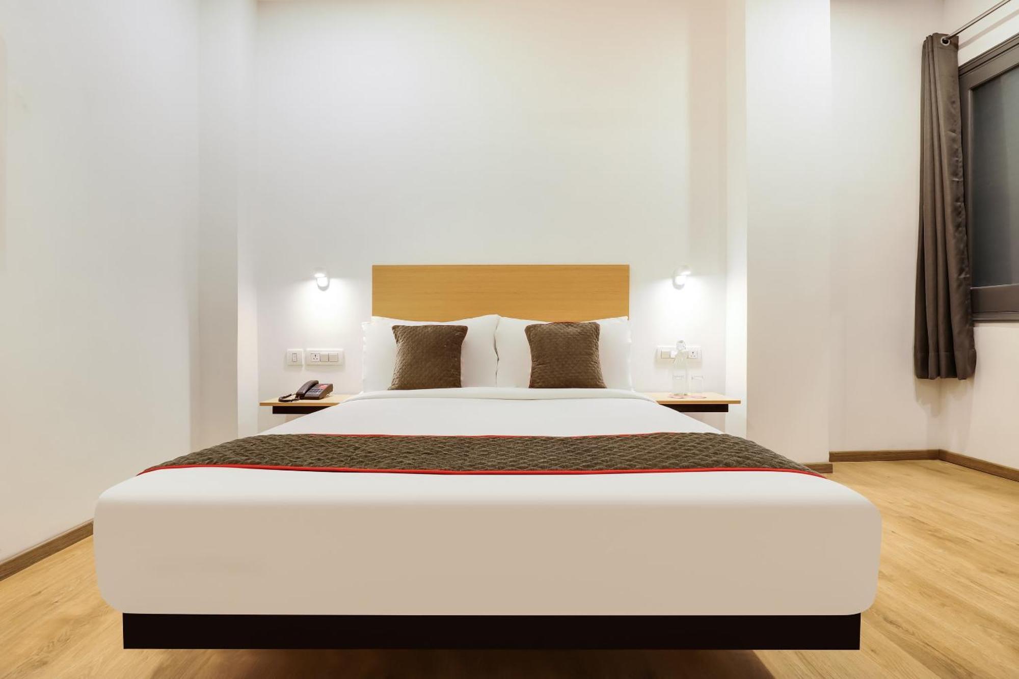 Super Townhouse Golden Avenue Road Hotel Amritsar