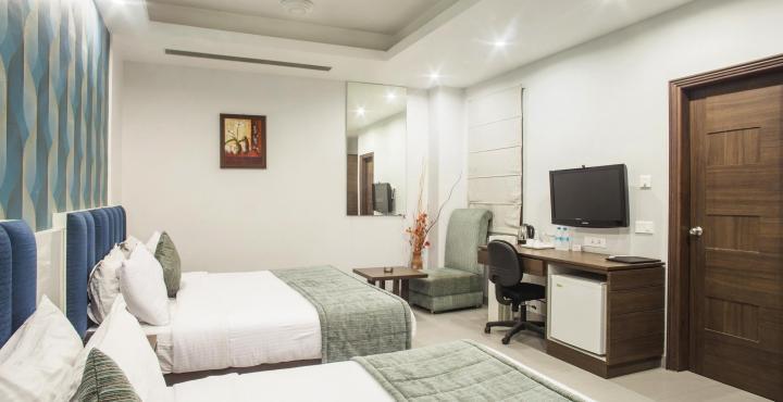 Hotel Narula's Aurrum 3*