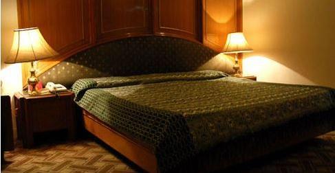 Kumar International Hotel 3*