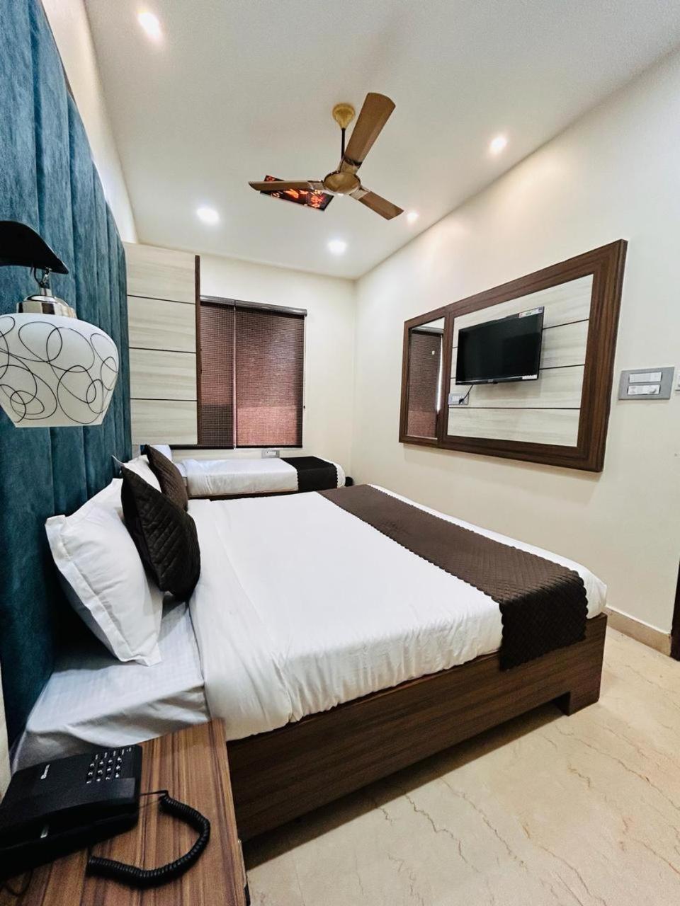 Monga Dream Residency - 5 Minutes Walk From Golden Temple Amritsar