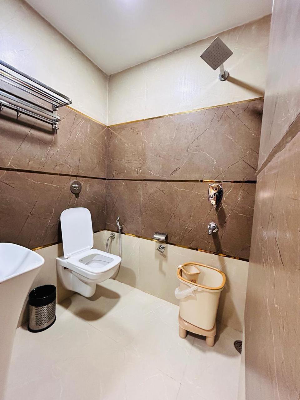 Monga Dream Residency - 5 Minutes Walk From Golden Temple 3* Amritsar