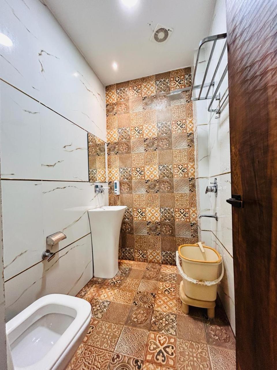Monga Dream Residency - 5 Minutes Walk From Golden Temple Hotel Amritsar
