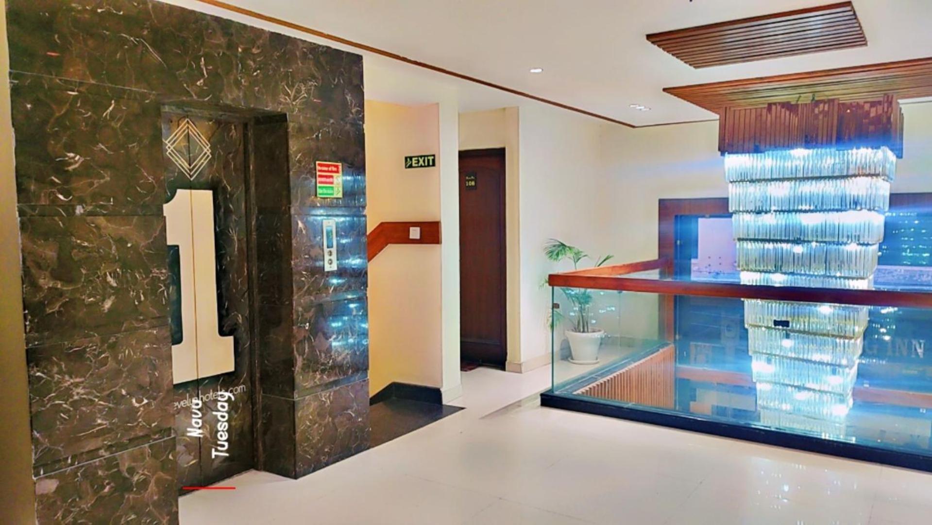 Aura Grand By Levelup Hotel