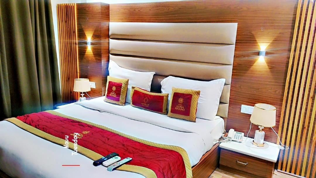 Aura Grand By Levelup 4*