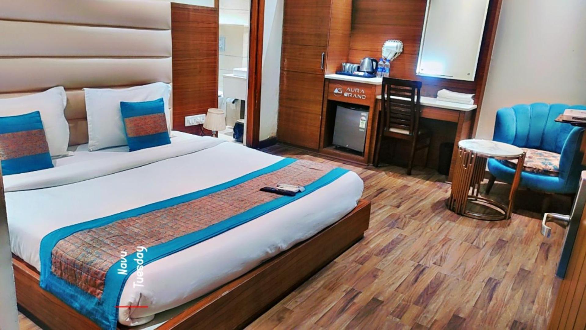 Aura Grand By Levelup Hotel 4*