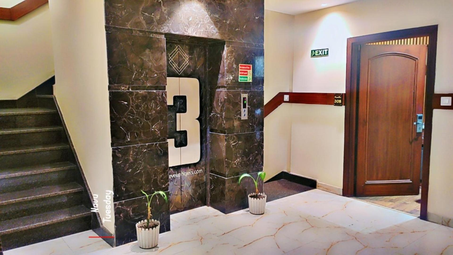 Aura Grand By Levelup Hotel Amritsar