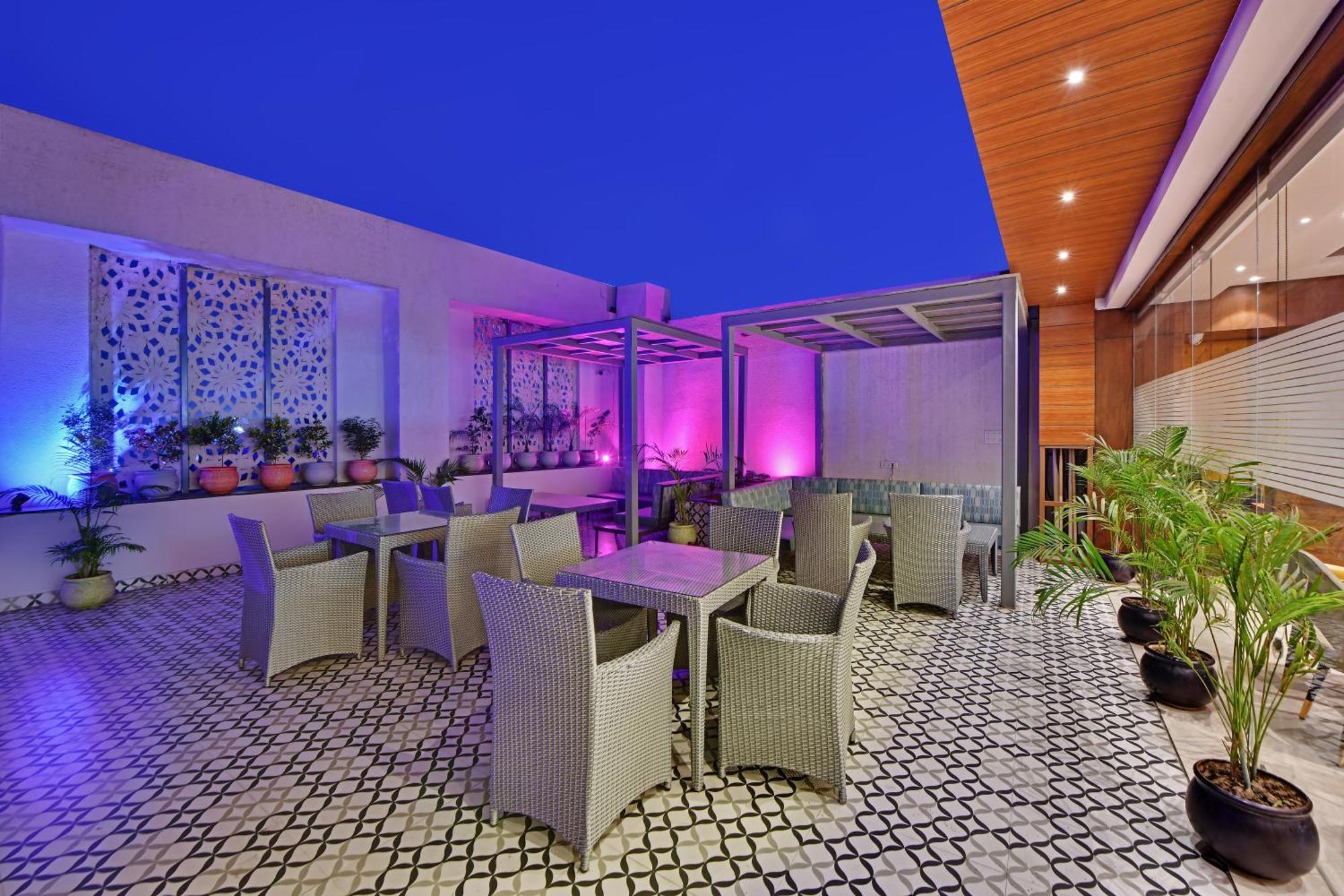 Quality Elite, Hotel 4*