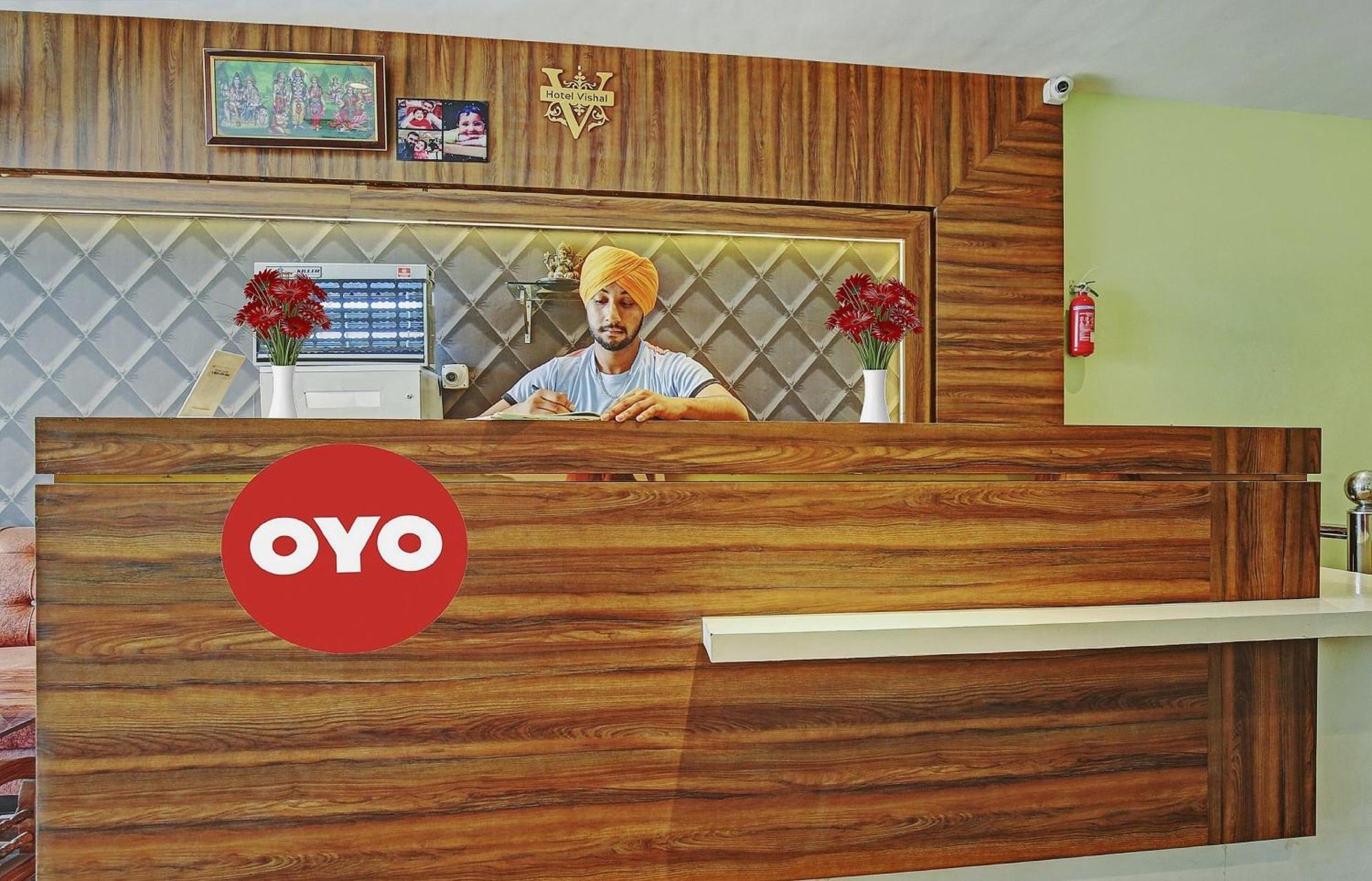 Oyo Vishal Hotel 3*