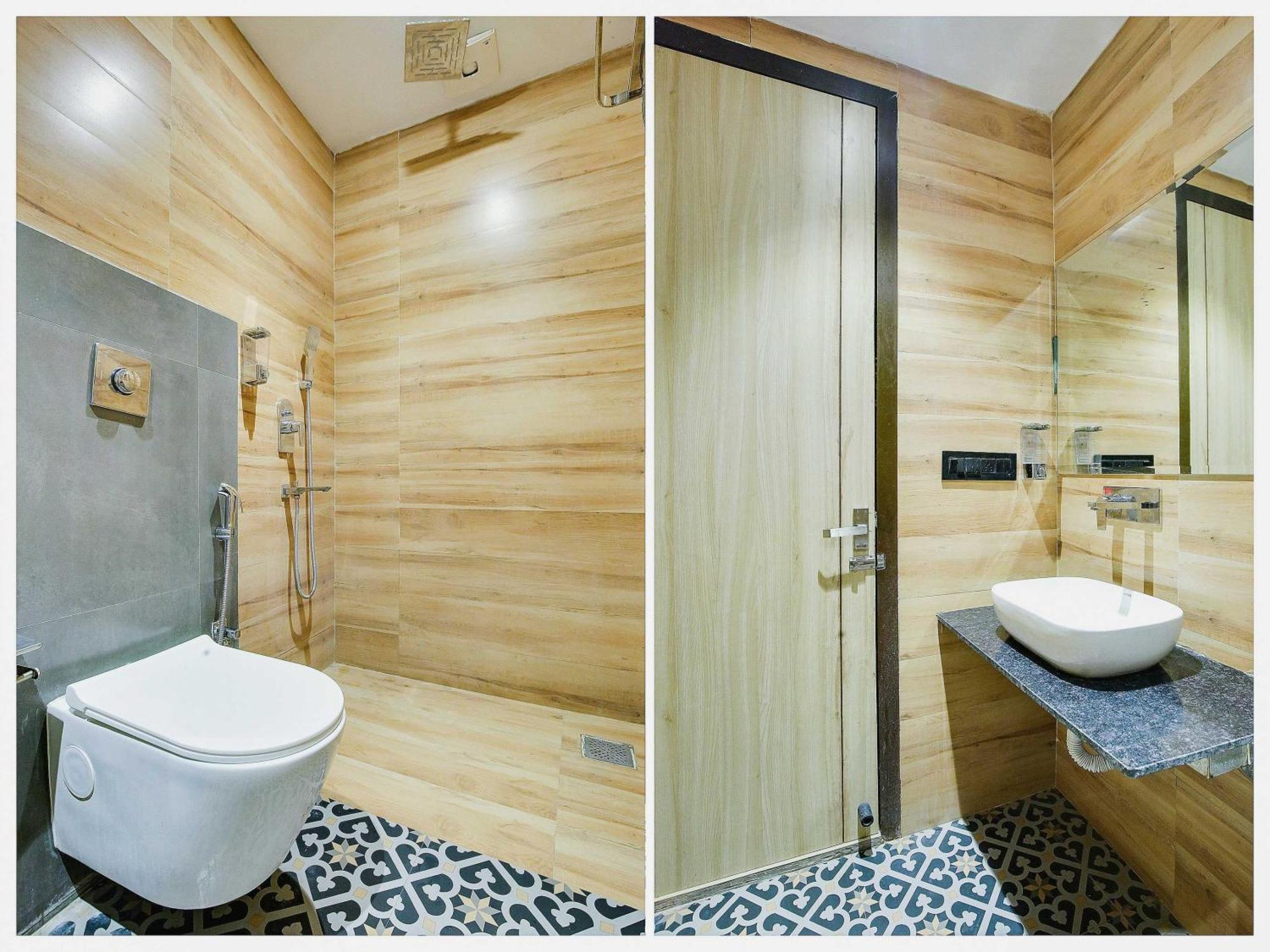 Kaushalya Royal Hotel 3*