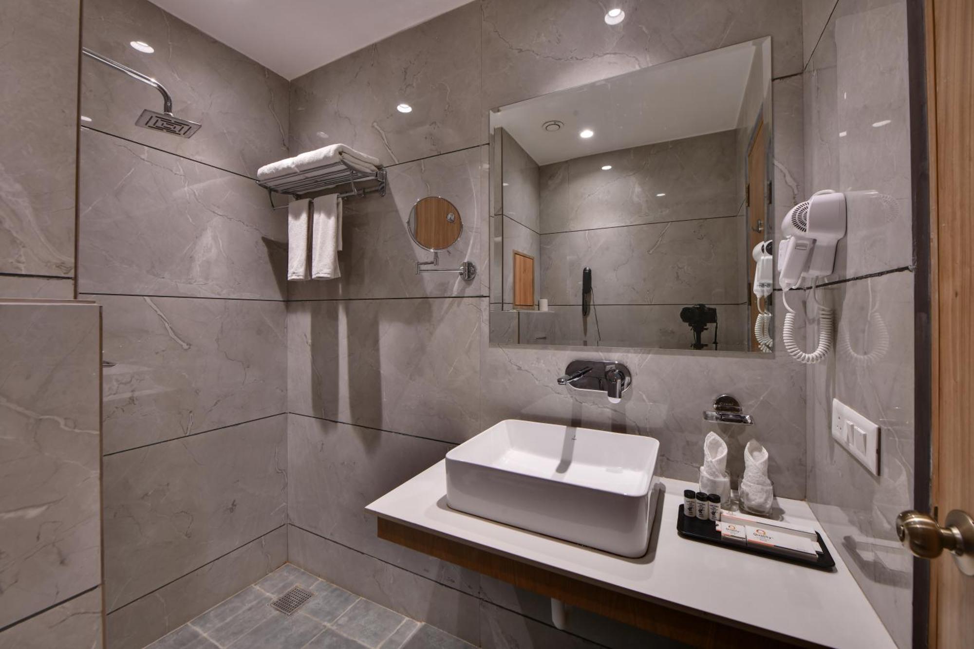 Quality Elite, Hotel Amritsar