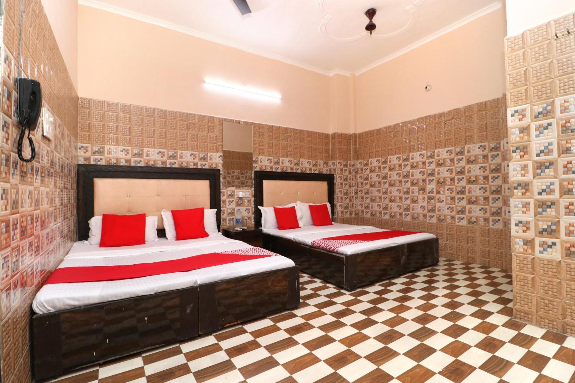 Hotel O Kapoor Residency Amritsar