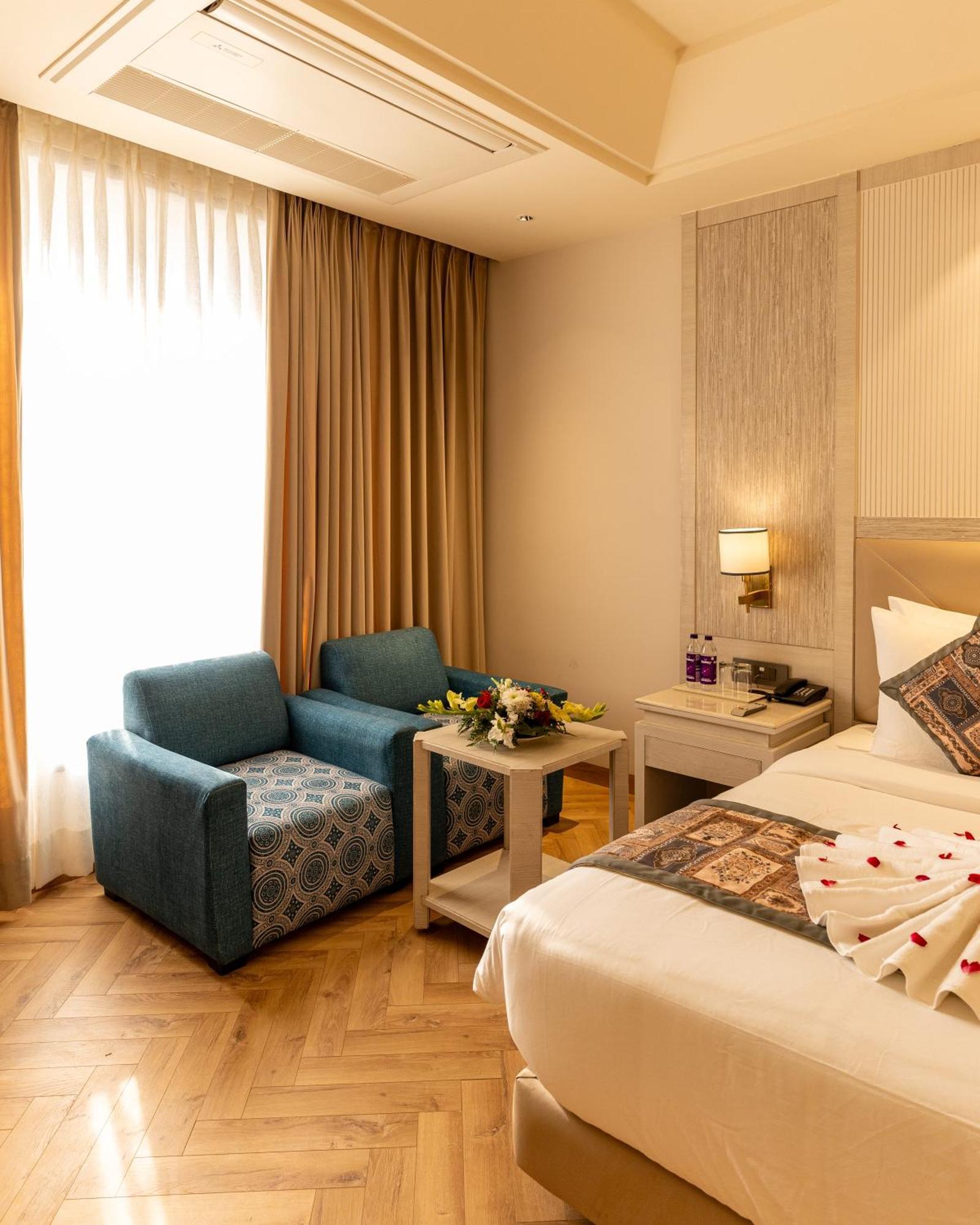 Sandoz Near Golden Temple Hotel