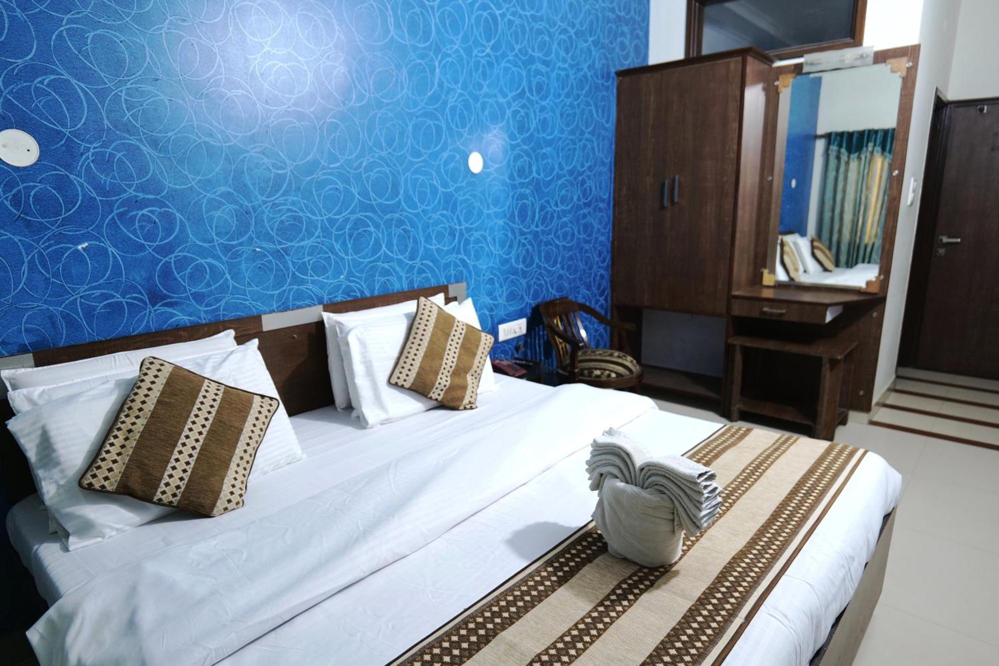 Comfort Hotel 3*