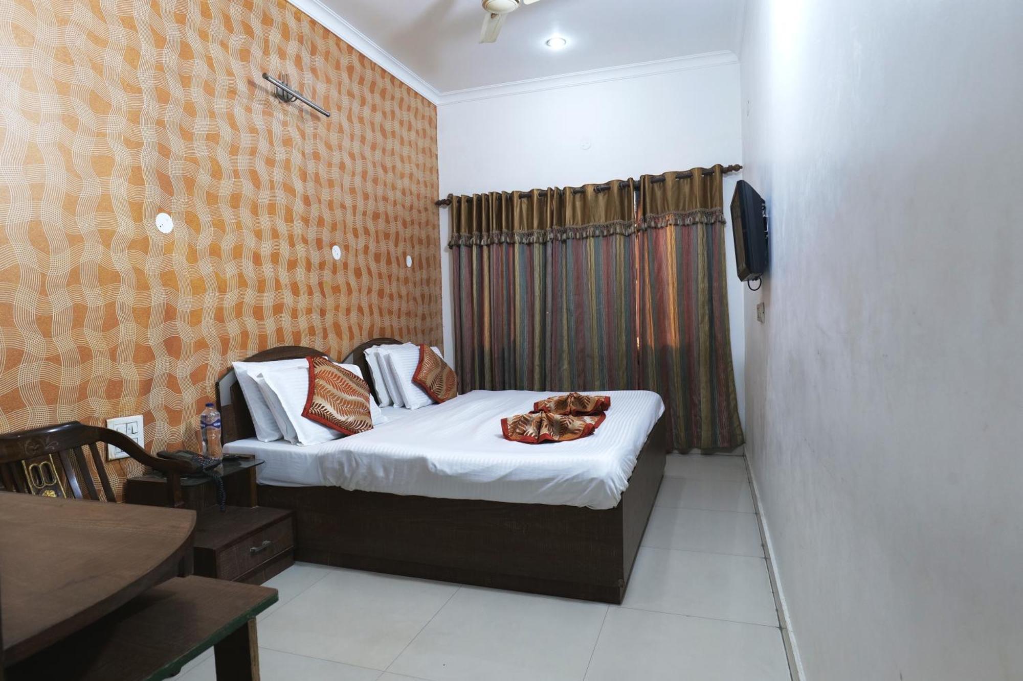 Hotel Comfort Amritsar