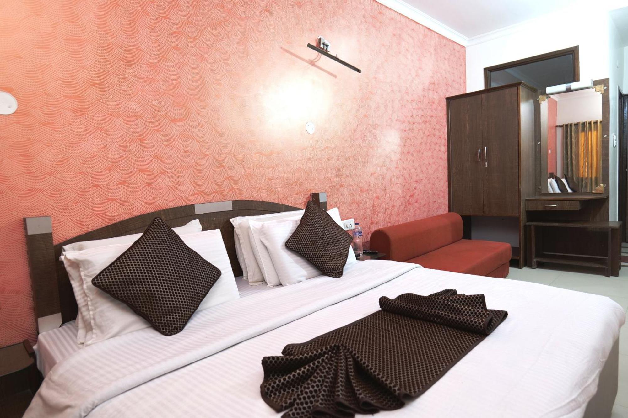 Comfort Hotel 3*