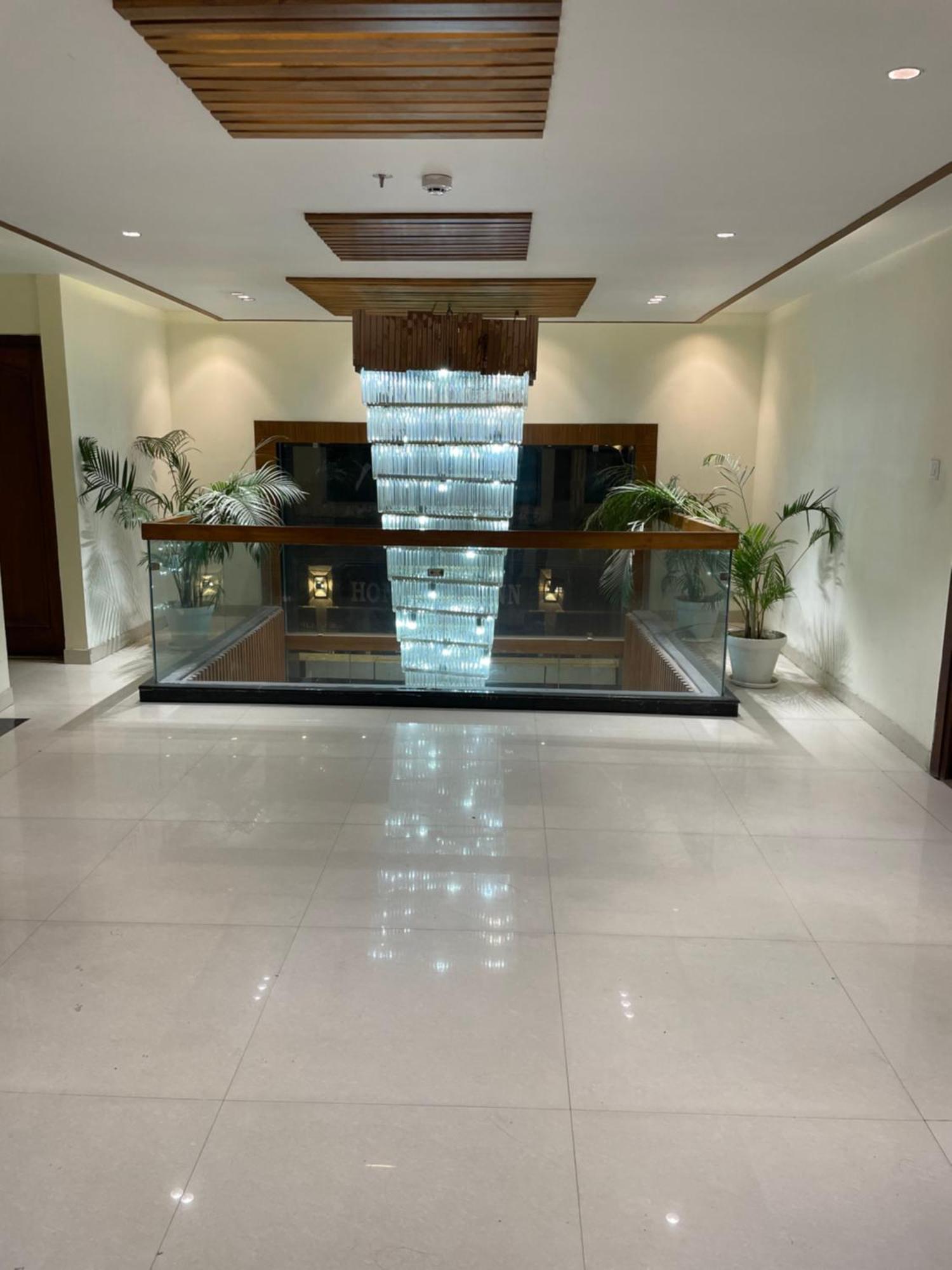 Aura Grand By Levelup Amritsar