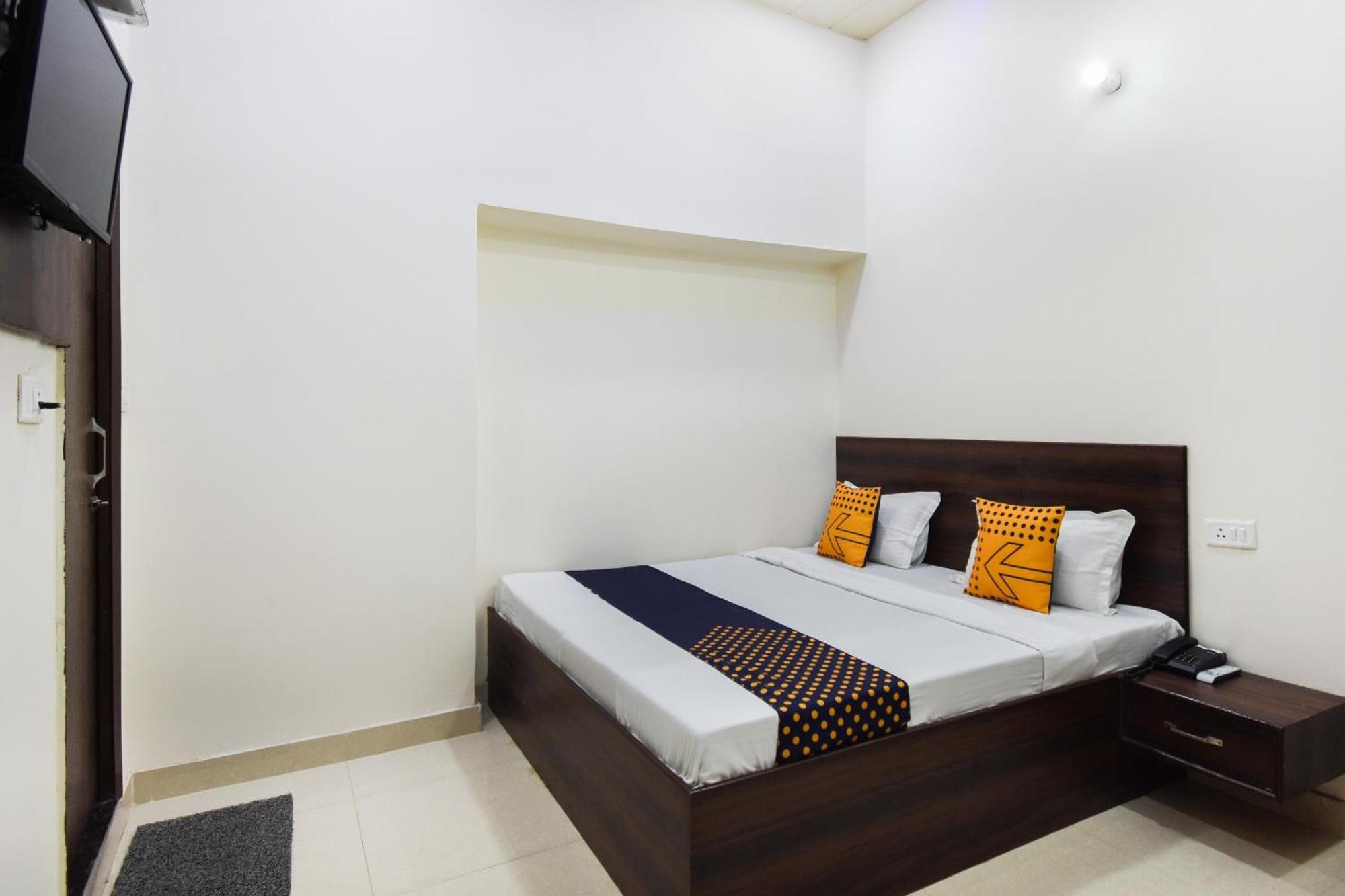 Spot On Deep Hotel