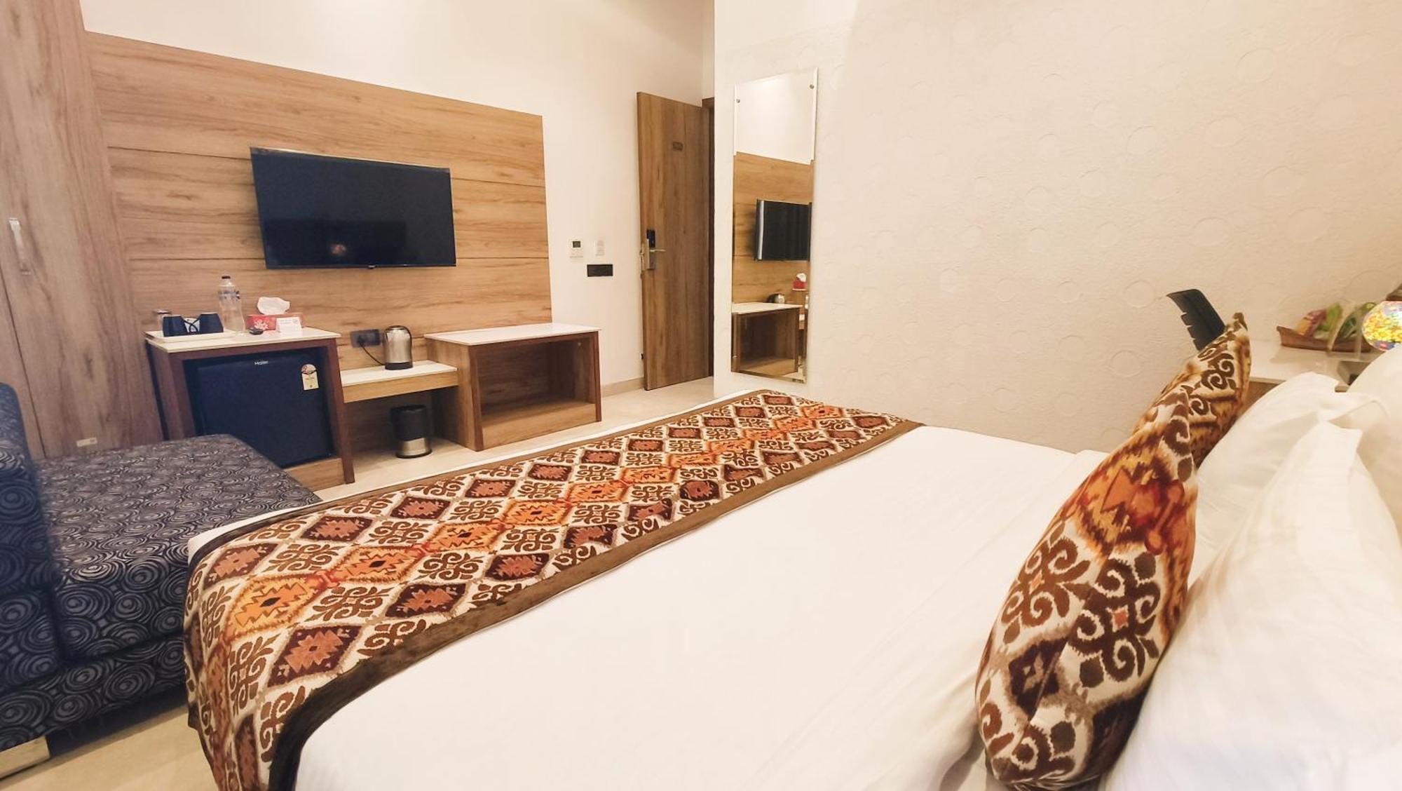 Hotel Blessings 3*