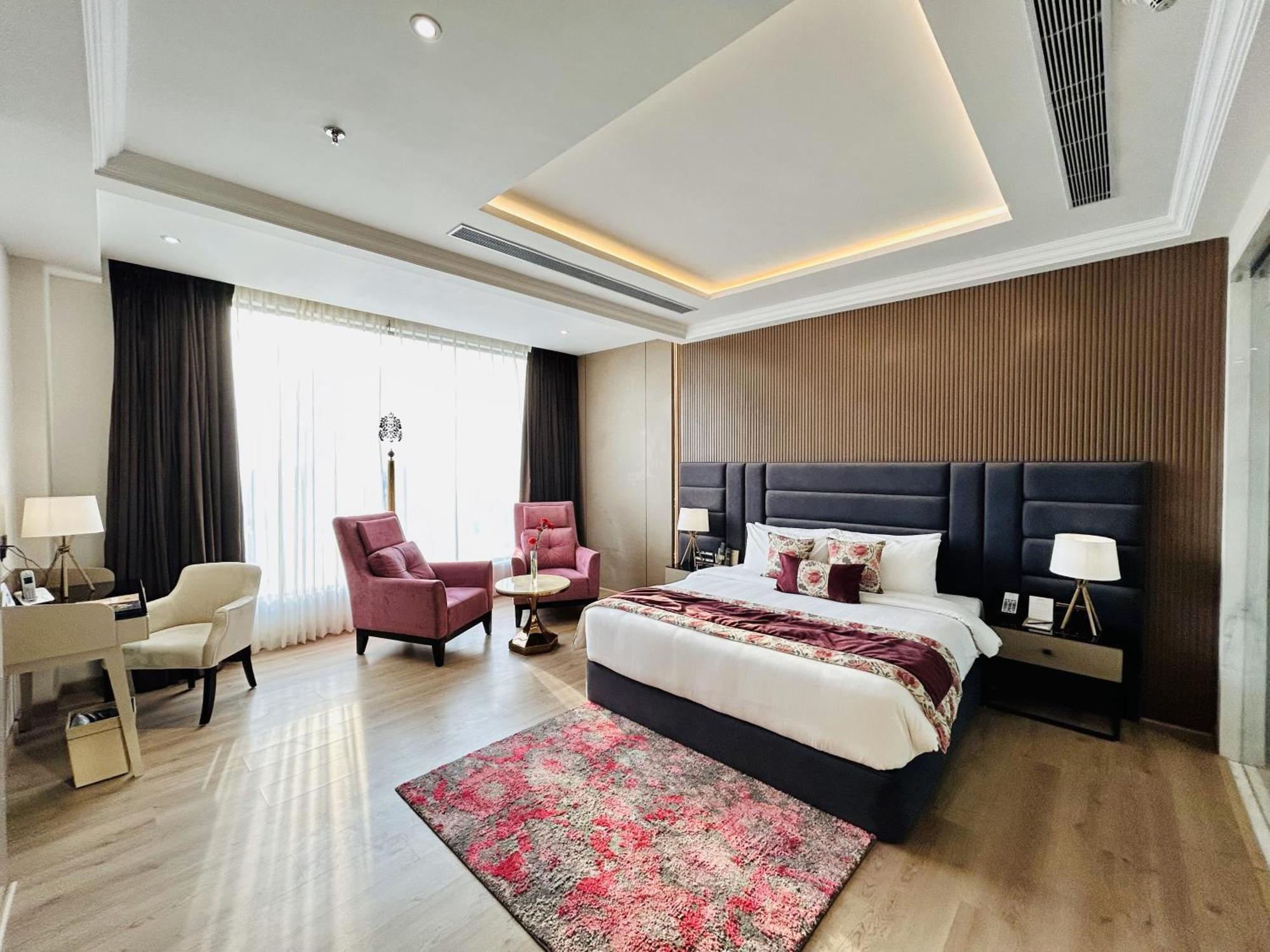 Hotel Fortune Ranjit Vihar, - Member Itc Hotels' Group 4*