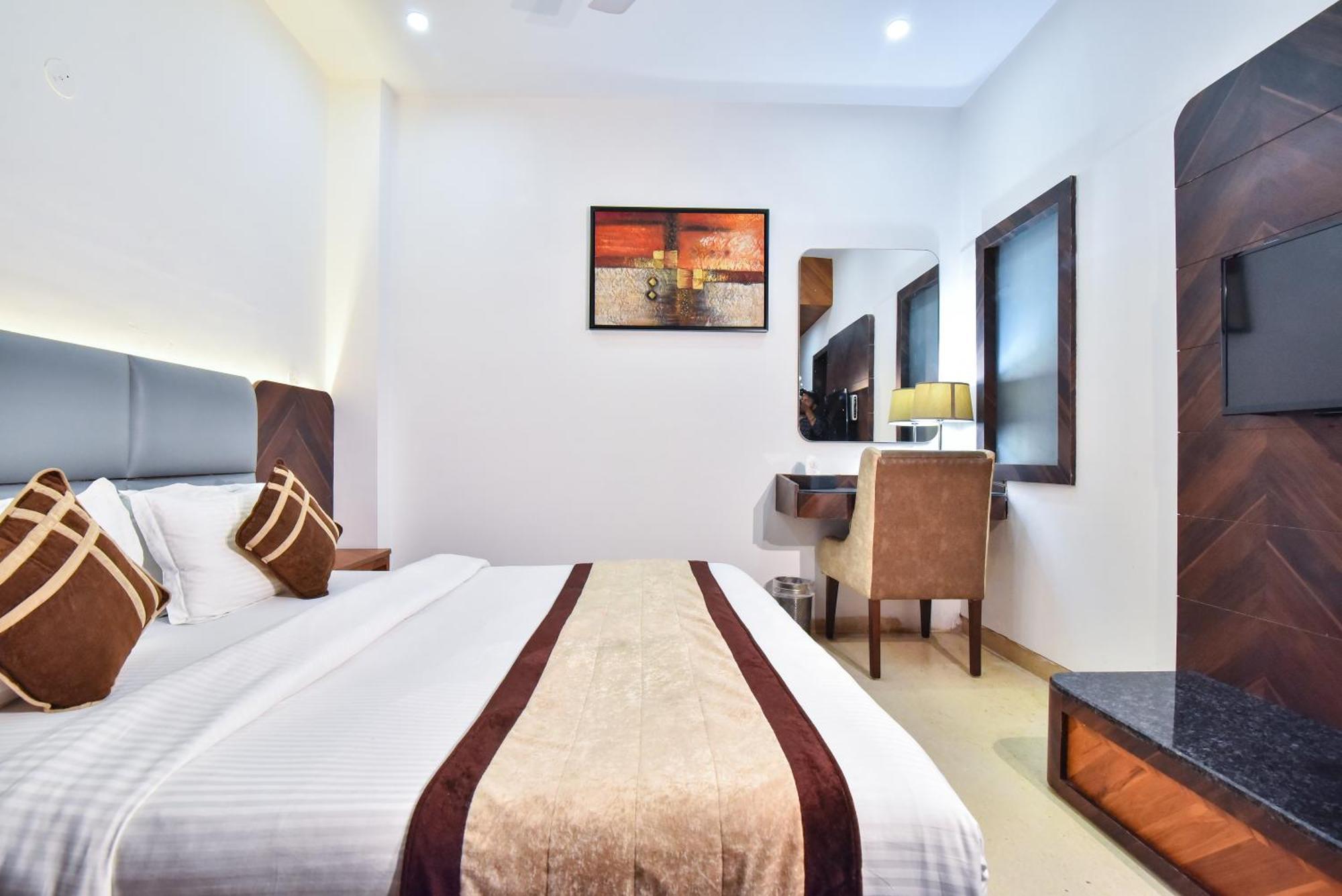 Hotel Sawera Grand