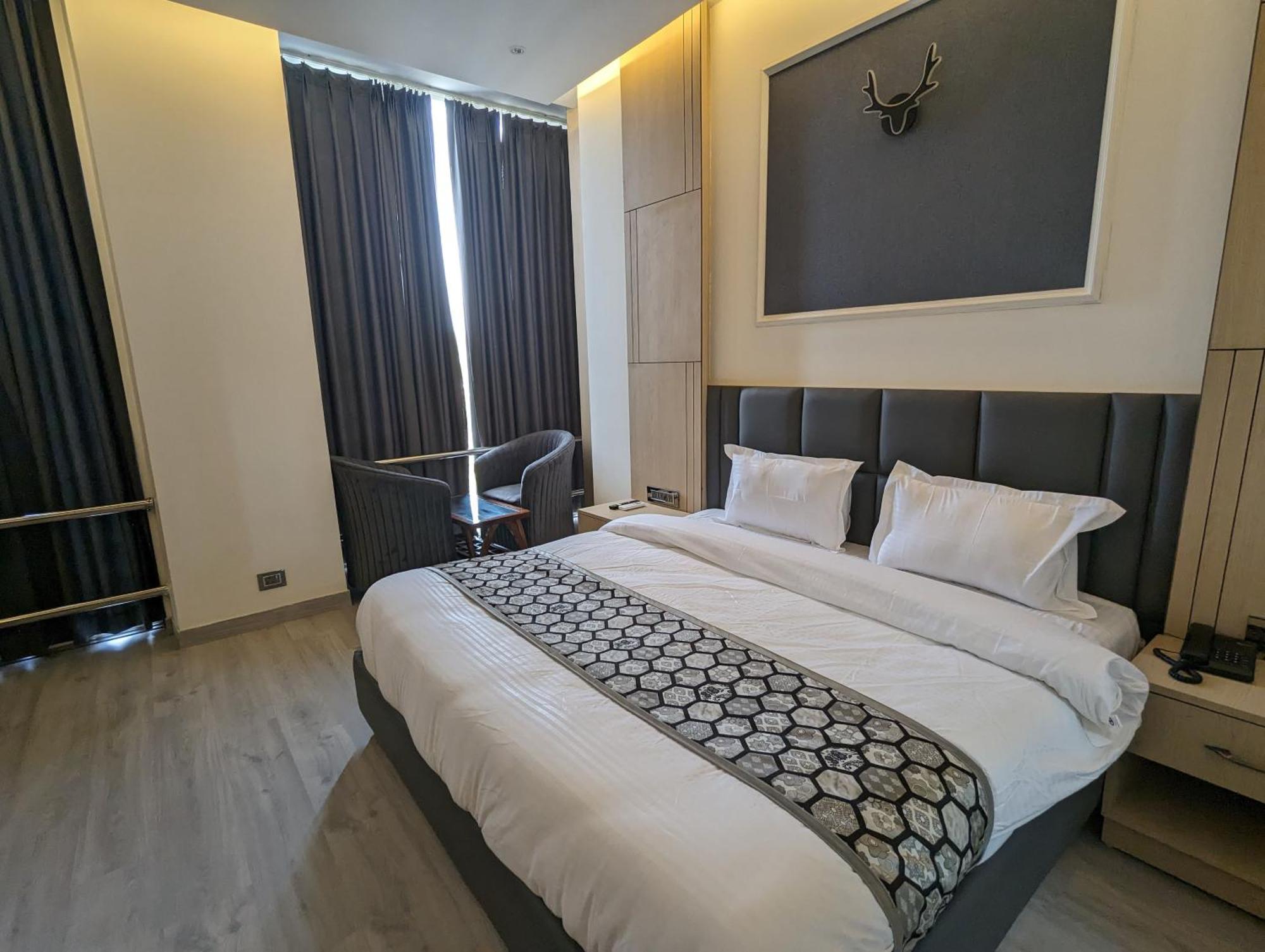 Castle Hotel 3*