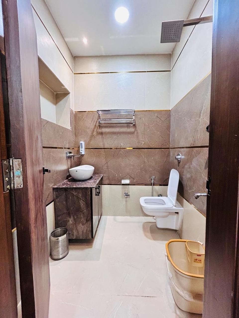 Hotel Monga Dream Residency - 5 Minutes Walk From Golden Temple Amritsar