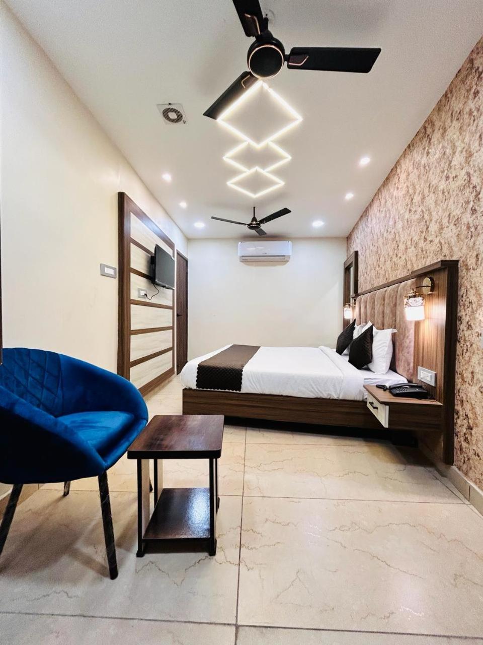 Monga Dream Residency - 5 Minutes Walk From Golden Temple Hotel Amritsar
