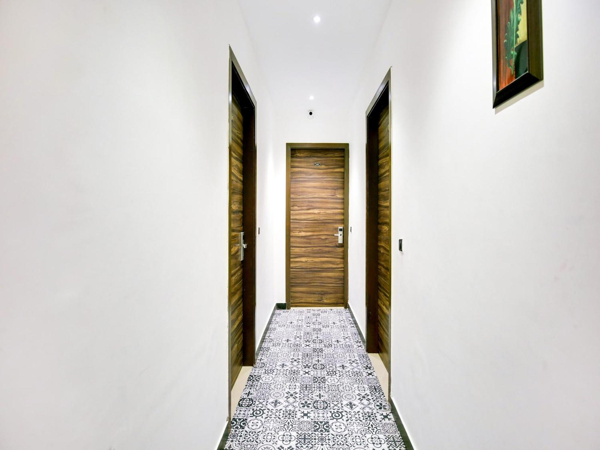 Kaushalya Royal Hotel