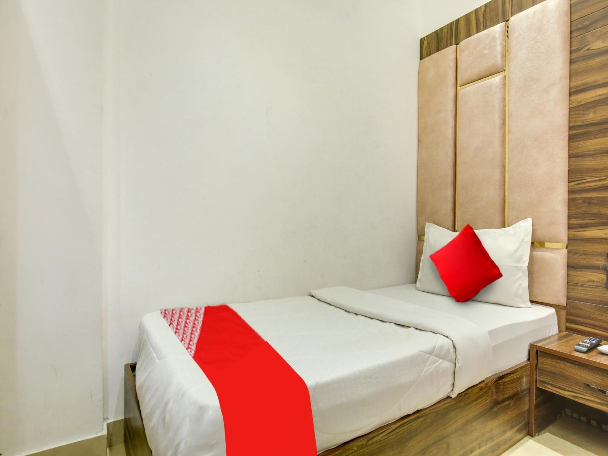 Hotel Kaushalya Royal