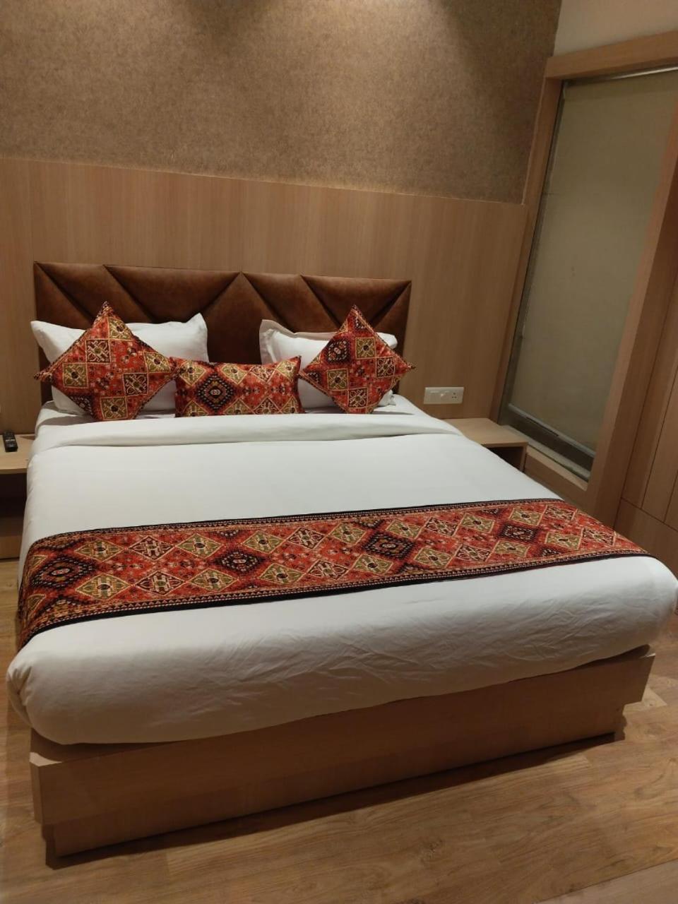 Jd Grand Hotel Amritsar