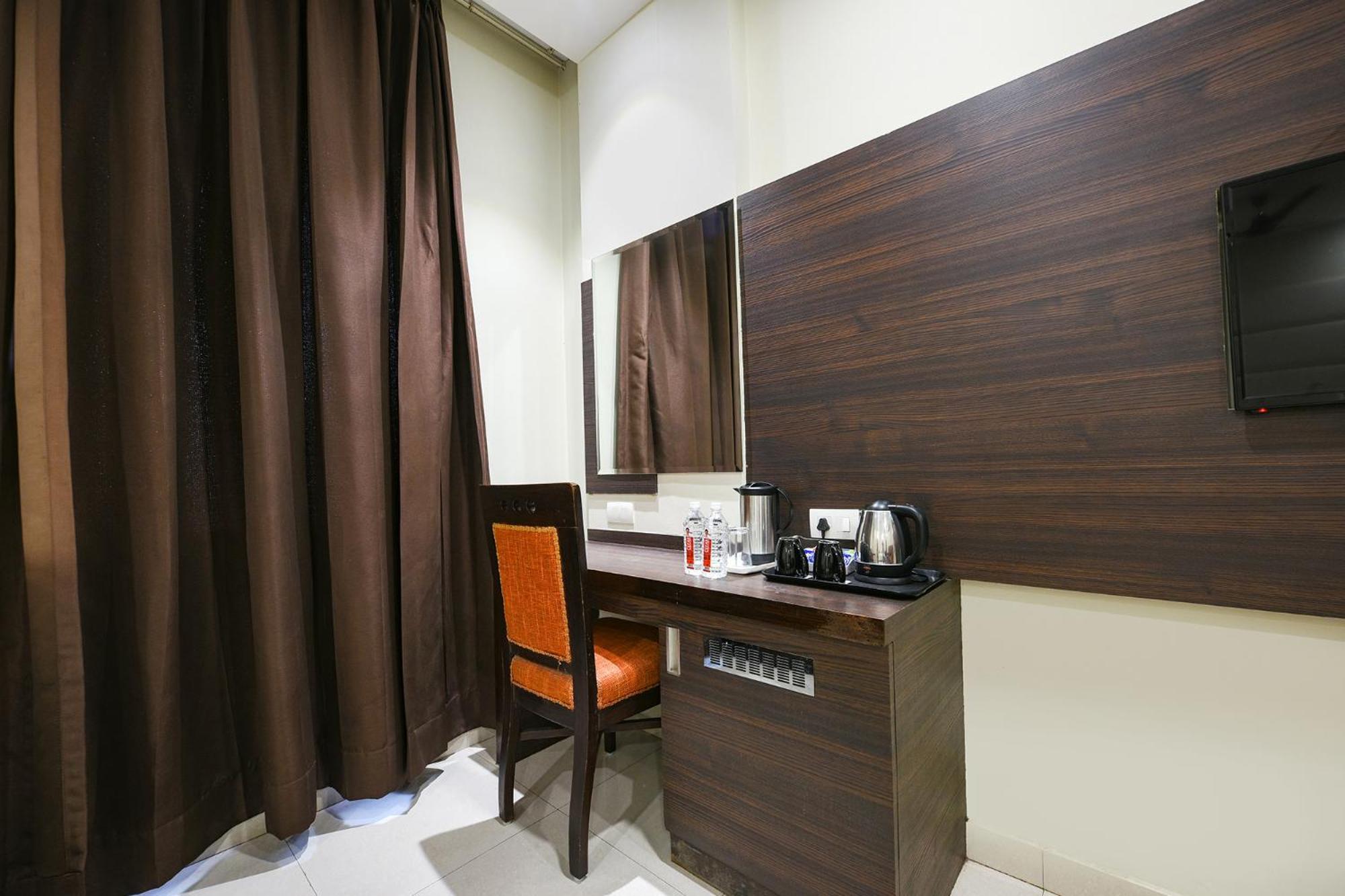 Fabhotel Kk Continental 50 Meter From Railway Station - Amritsar