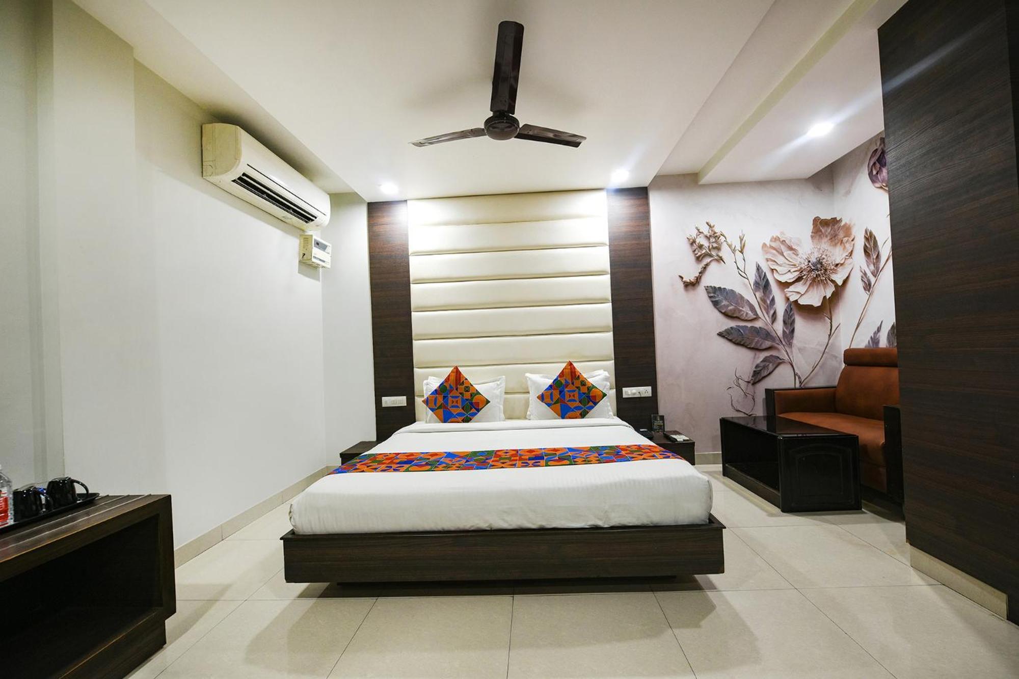 Fabhotel Kk Continental 50 Meter From Railway Station - Amritsar