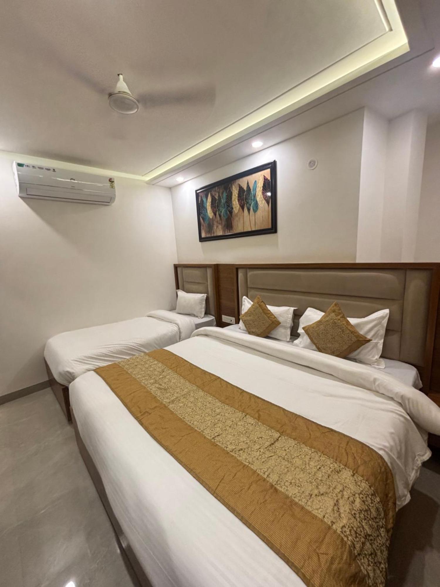 G R Residency Golden Temple Just 2 Mins Walking Distance From Hotel Amritsar