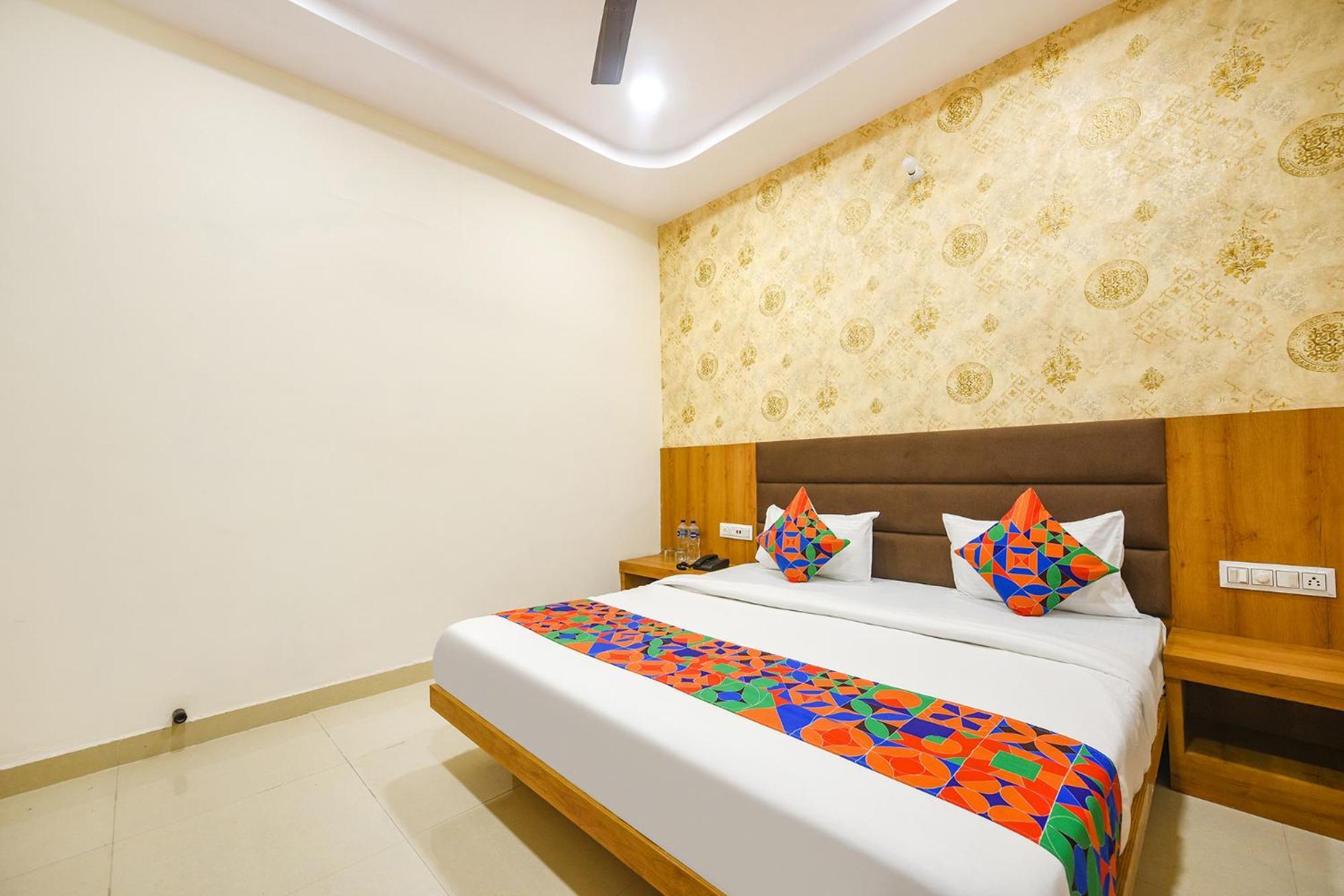 Hotel Fabhotel Golden Tree Amritsar