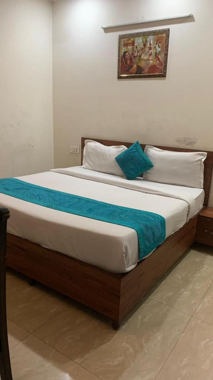 Hotel Hotel Rt Residency