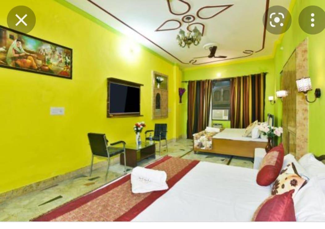 Hostel Wow Backpackers *