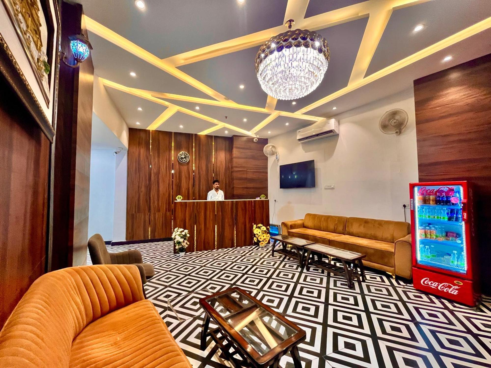 Hotel Golden Temple View - Rated & Awarded In