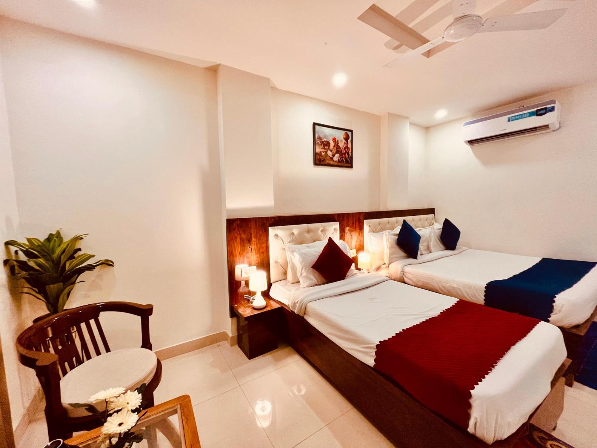 Hotel Golden Temple View - Rated & Awarded In 4*