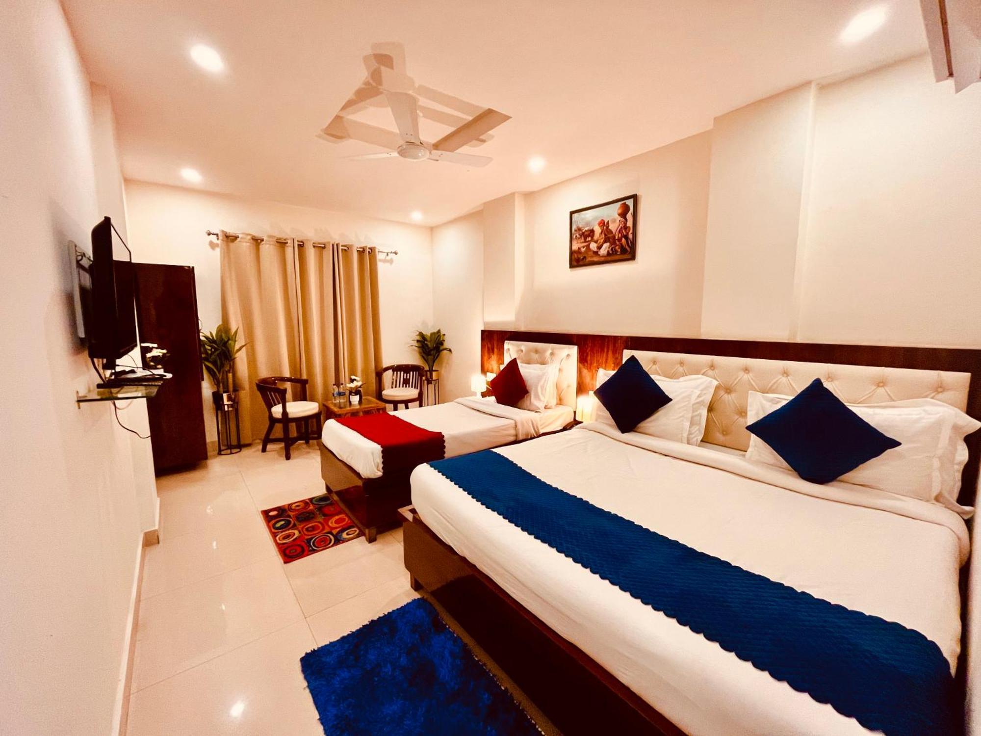 Hotel Golden Temple View - Rated & Awarded In 4*