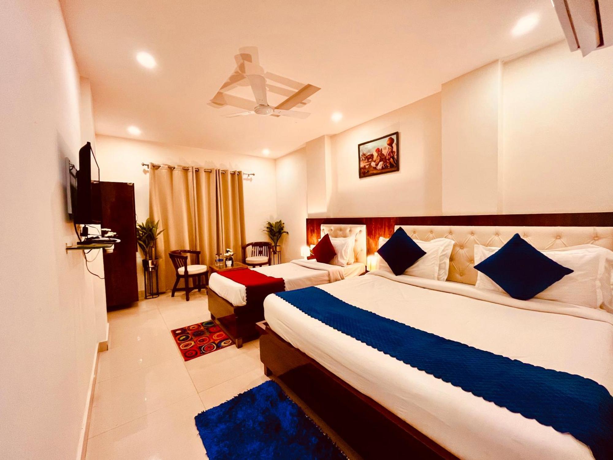 Hotel Golden Temple View - Rated & Awarded In 4*