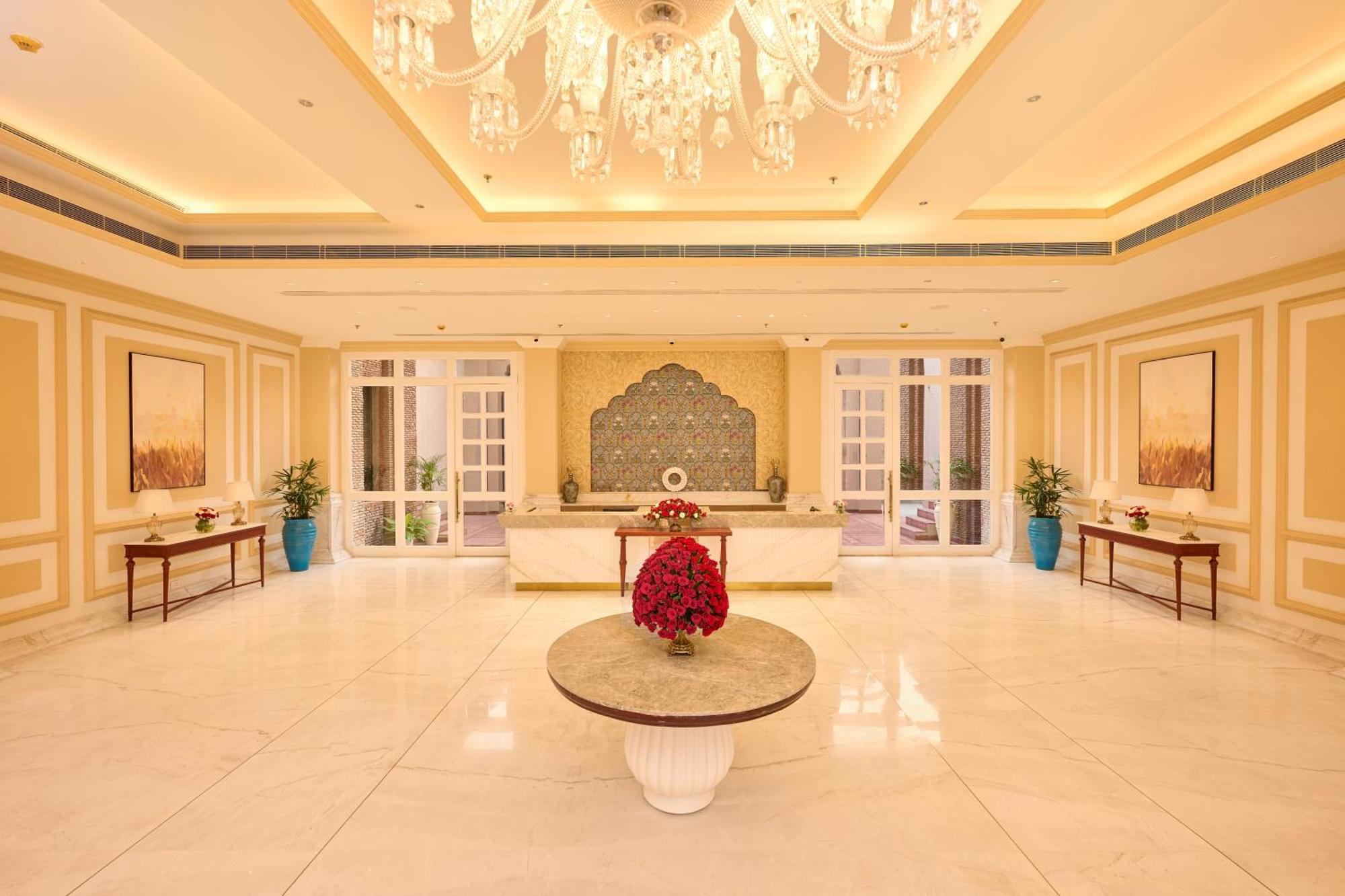 Sarovar Premiere 5*