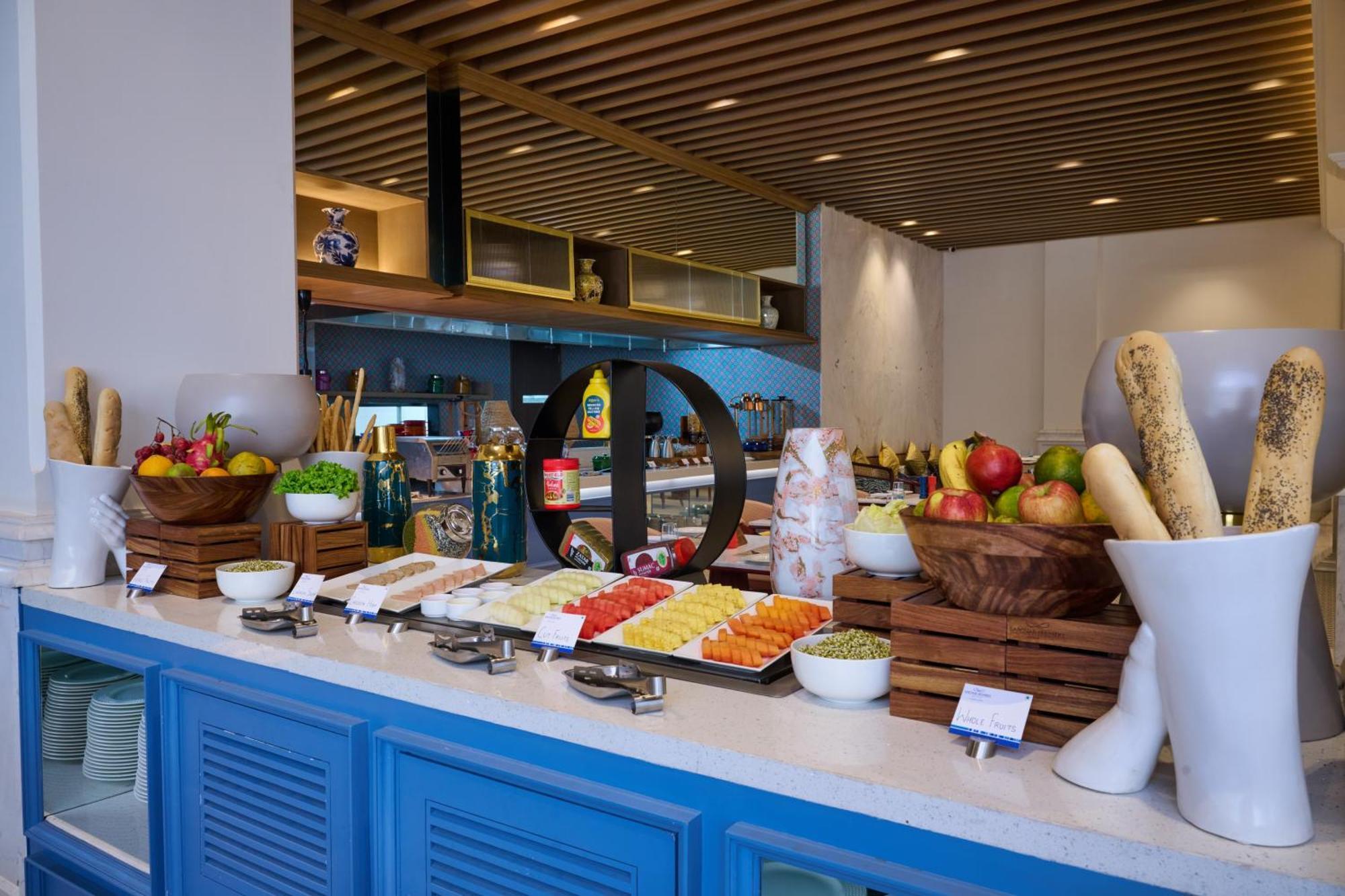 Hotel Sarovar Premiere 5*