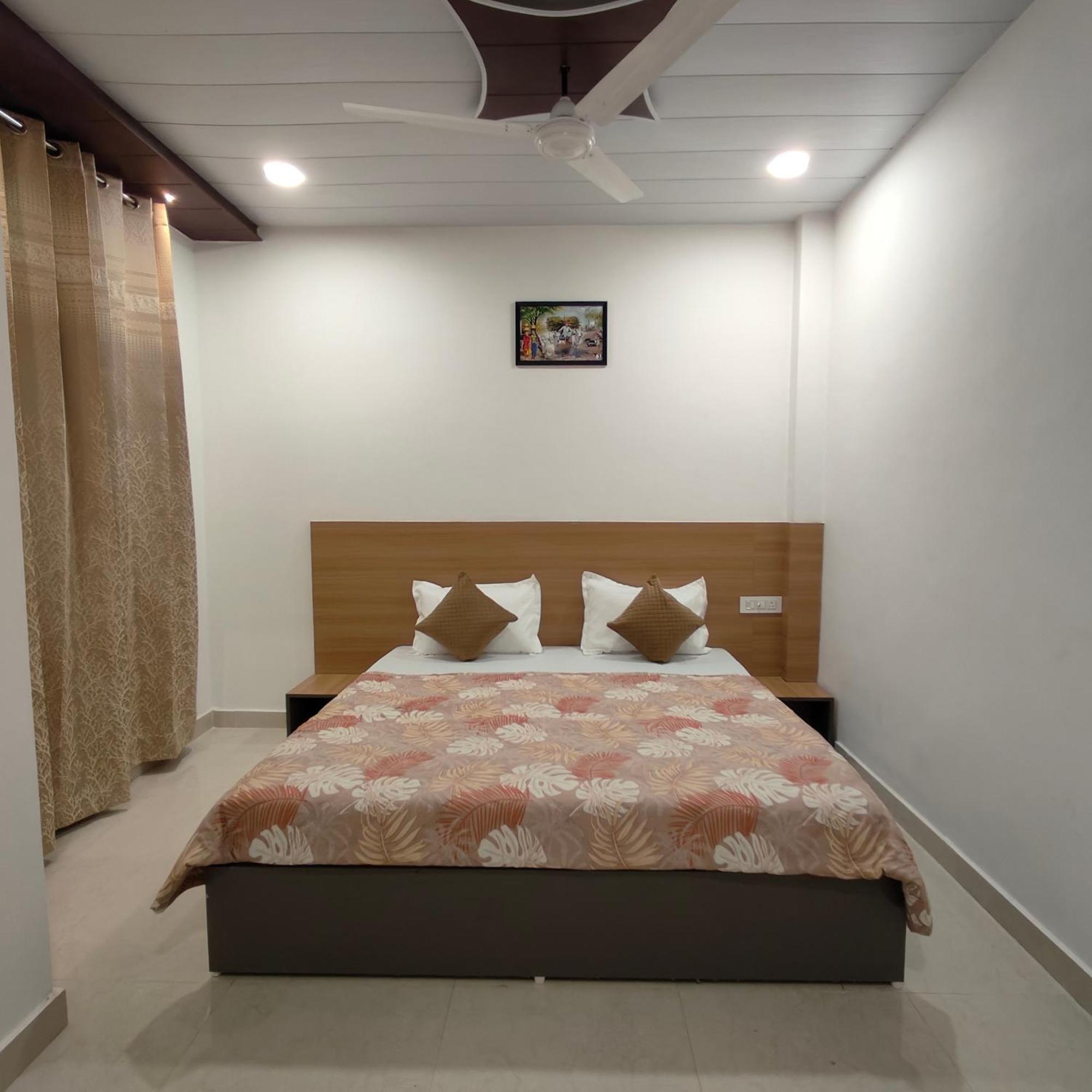 Golden Oak- 5 Min Walk From Golden Temple Hotel
