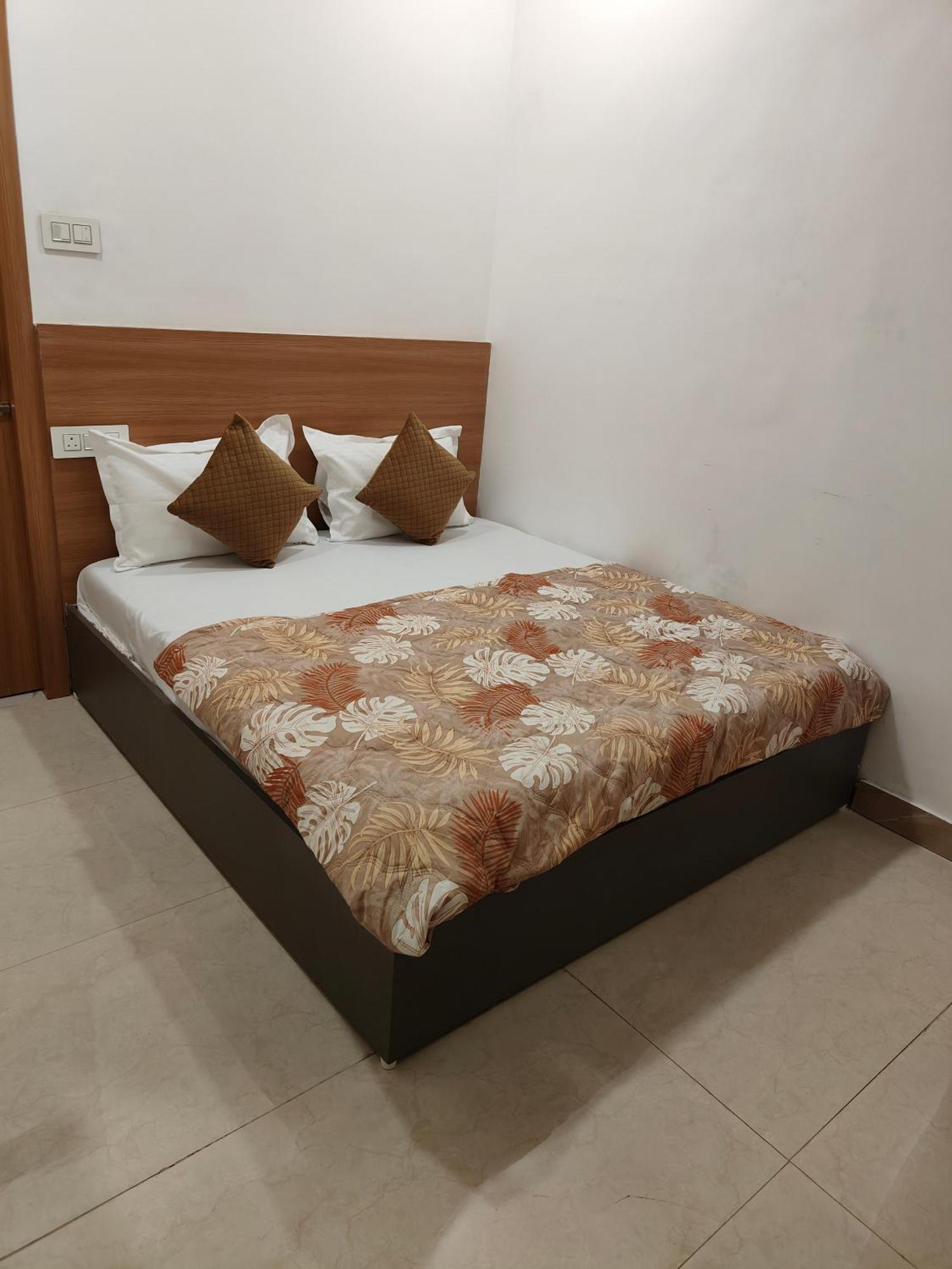 Golden Oak- 5 Min Walk From Golden Temple Amritsar