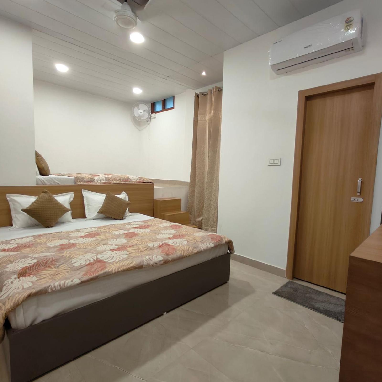 Golden Oak- 5 Min Walk From Golden Temple 2*