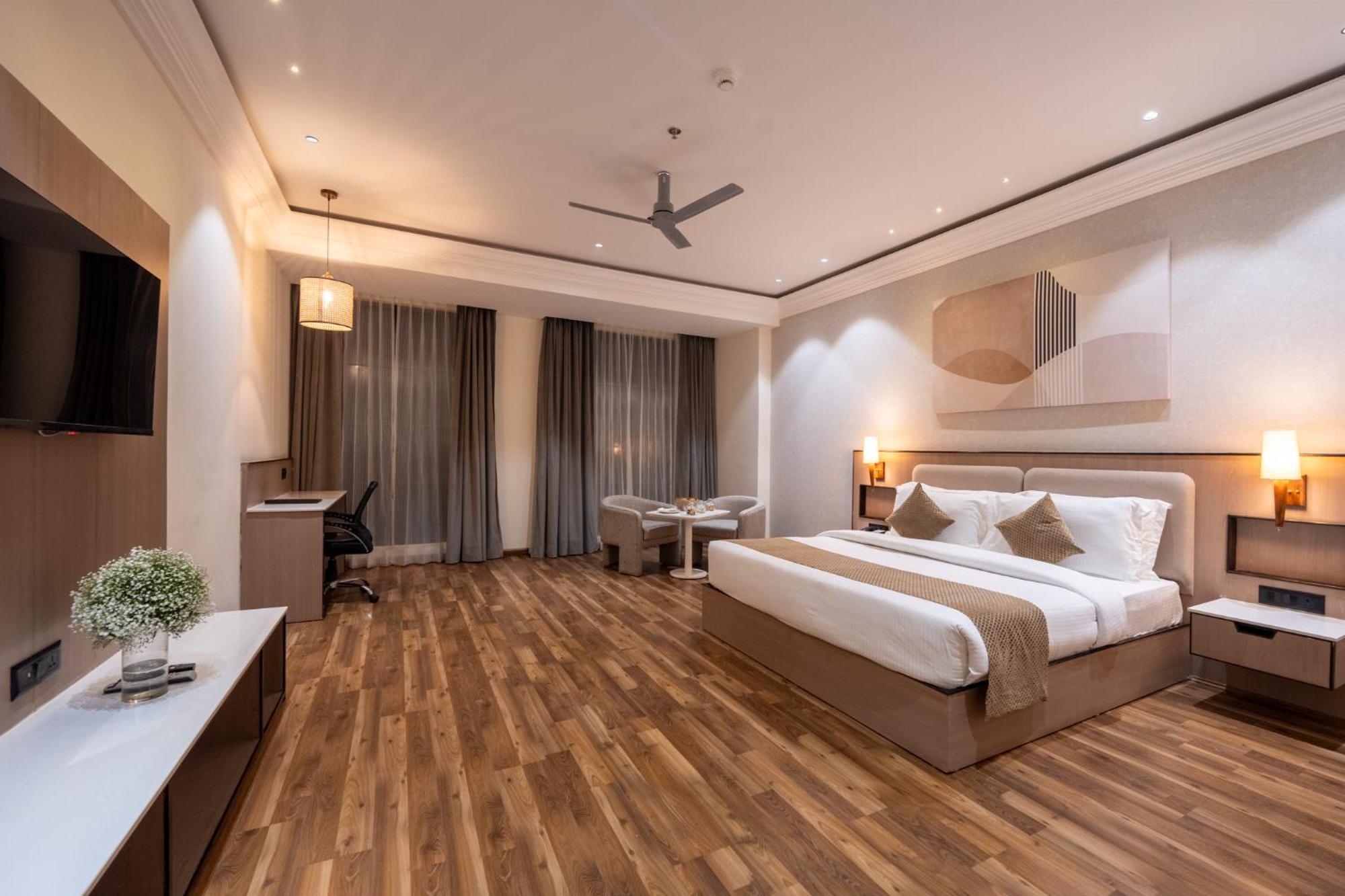 Hotel Ramee Collextion Amritsar