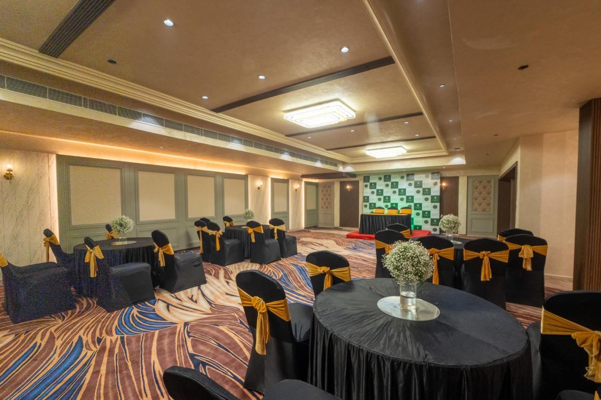 Ramee Collextion Hotel 4*