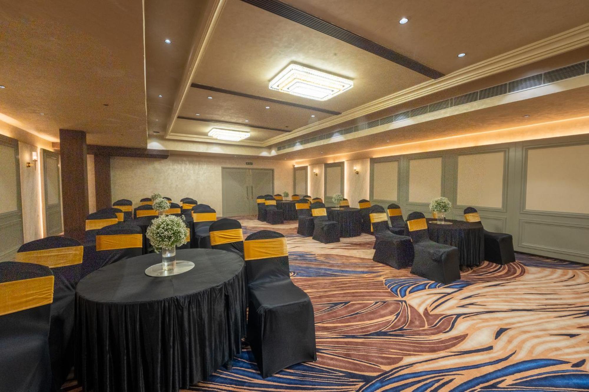 Hotel Ramee Collextion